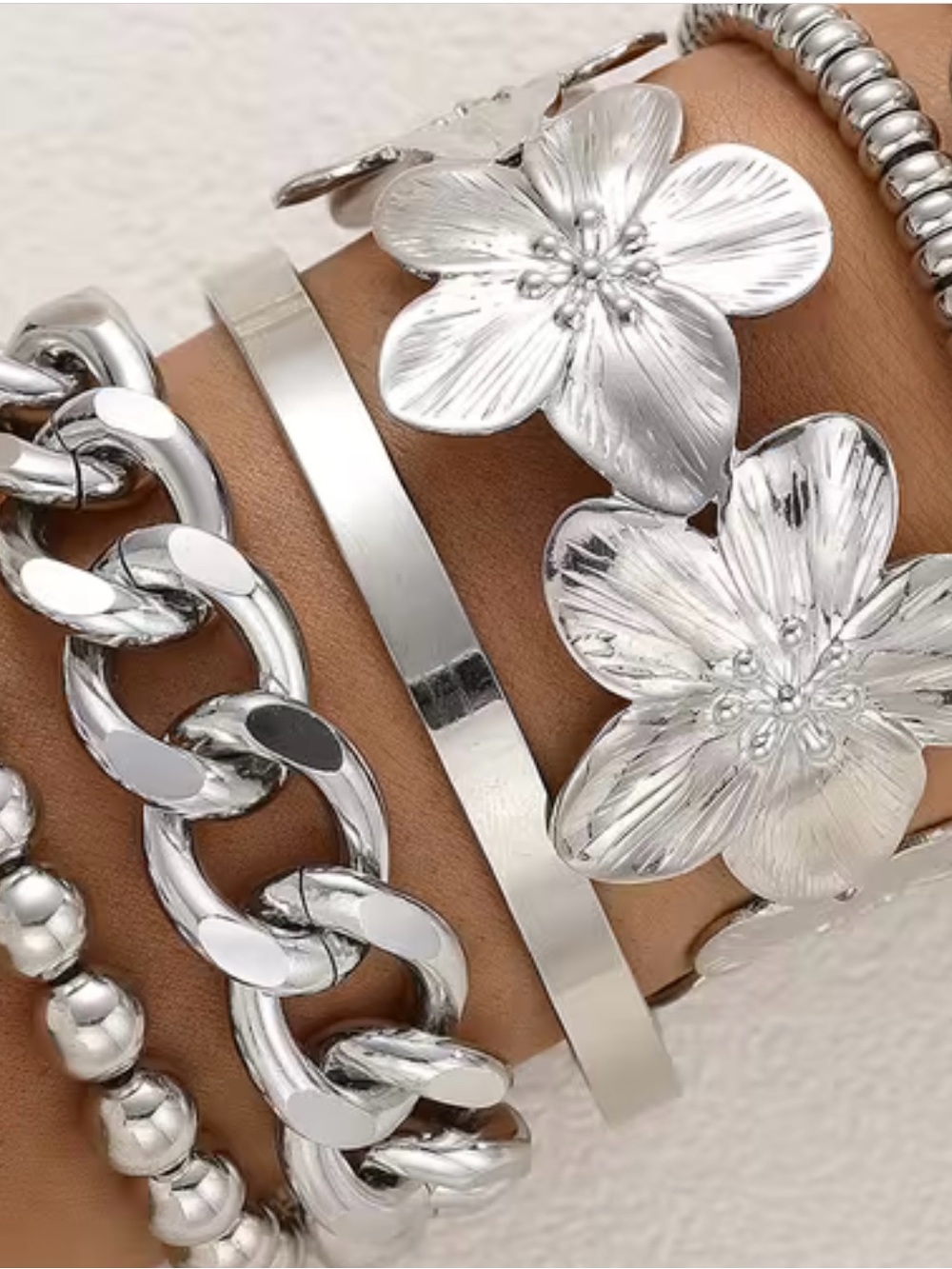 🩶 NEW 5 Bracelet Silver Flower Statement Bracelet Stack 🩶 - Picture 8 of 11